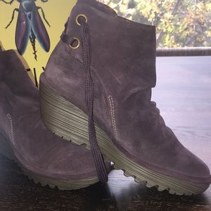 FLY LONDON Yama Purple Ankle Booties Sz 9💋